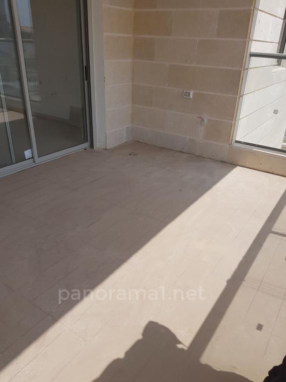 Apartamento 4 cômodos Ascalão Neve Adarim 233-IBL-1012
