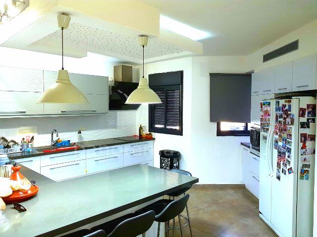 Apartamento 5 cômodos Ascalão Neve Adarim 233-IBL-1033