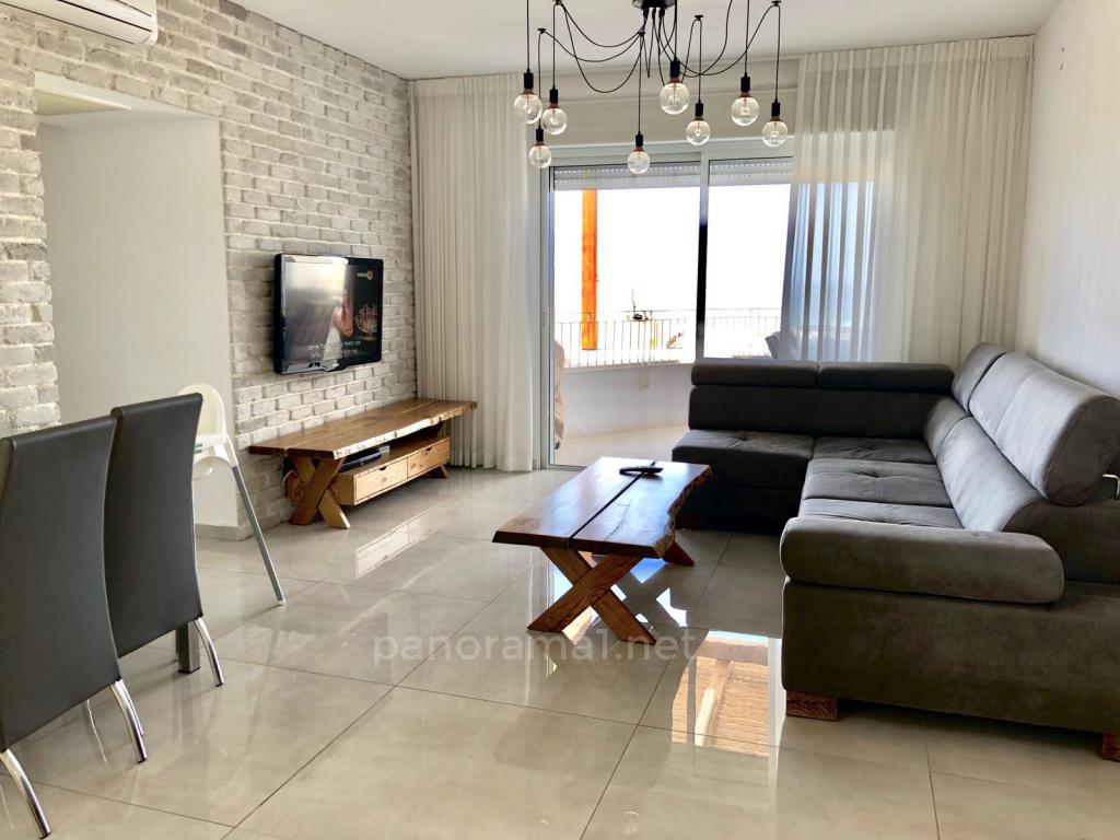 Apartamento 4 cômodos Ascalão City 233-IBL-1043