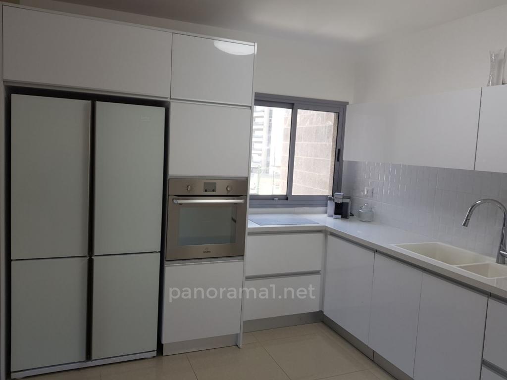 Apartamento 5 cômodos Ascalão Barnea 233-IBL-1051