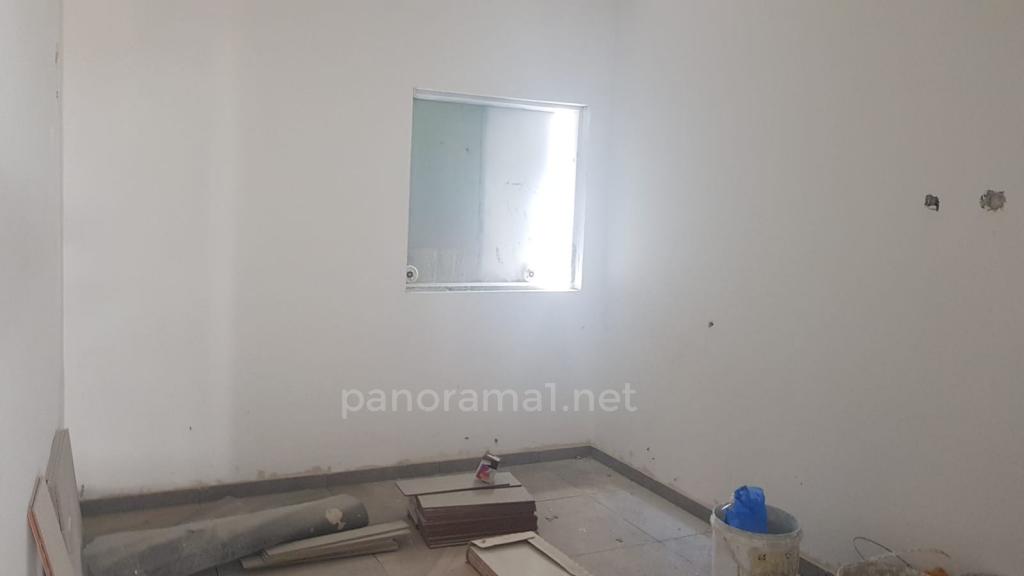 Apartamento 4 cômodos Ascalão Barnea 233-IBL-1134