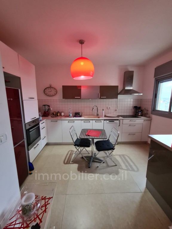 Apartamento 4 cômodos Ascalão City 233-IBL-1181