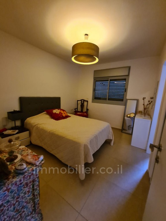 Apartamento 4 cômodos Ascalão City 233-IBL-1181