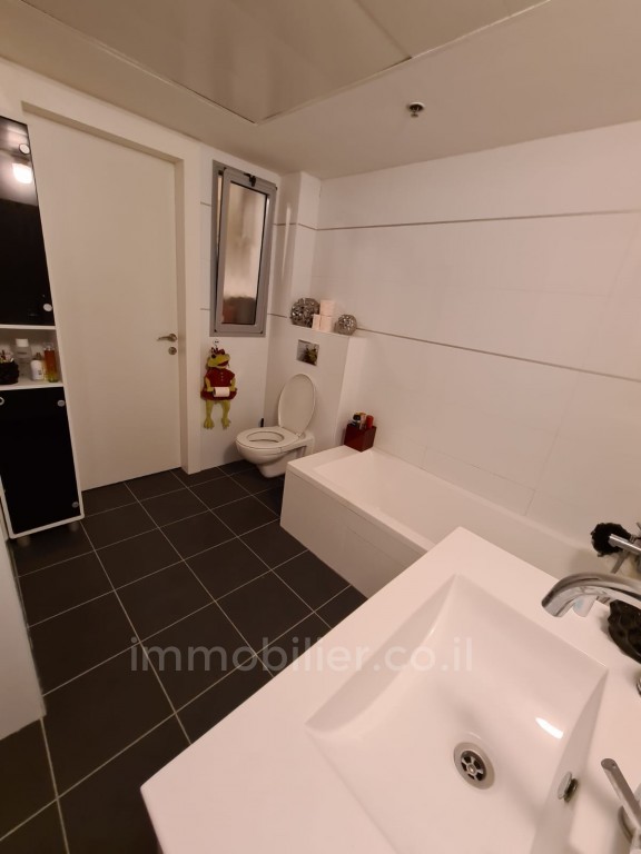 Apartamento 4 cômodos Ascalão City 233-IBL-1181