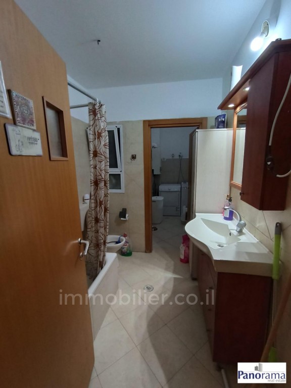 Apartamento 4 cômodos Ascalão Neve Ilan 233-IBL-1192
