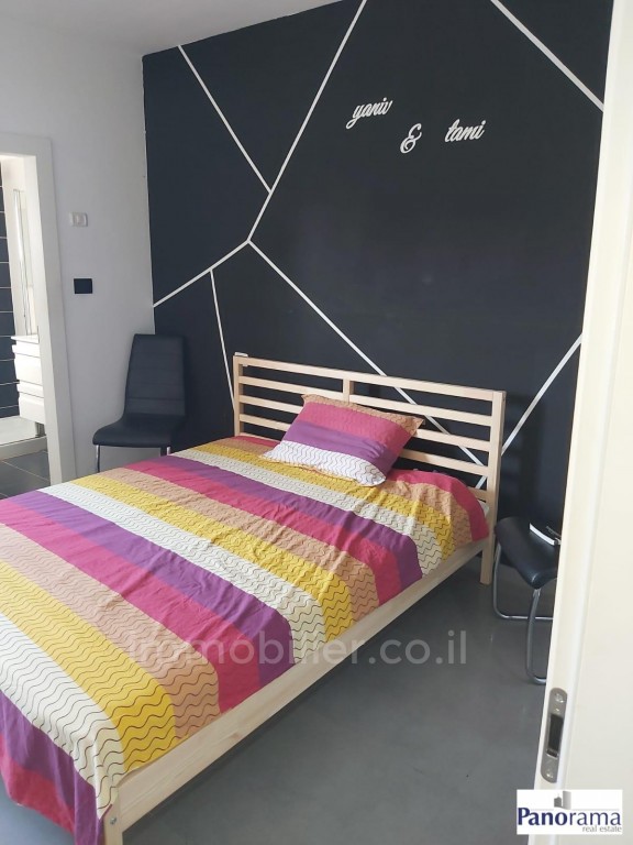 Apartamento 4 cômodos Ascalão Agamim 233-IBL-1245