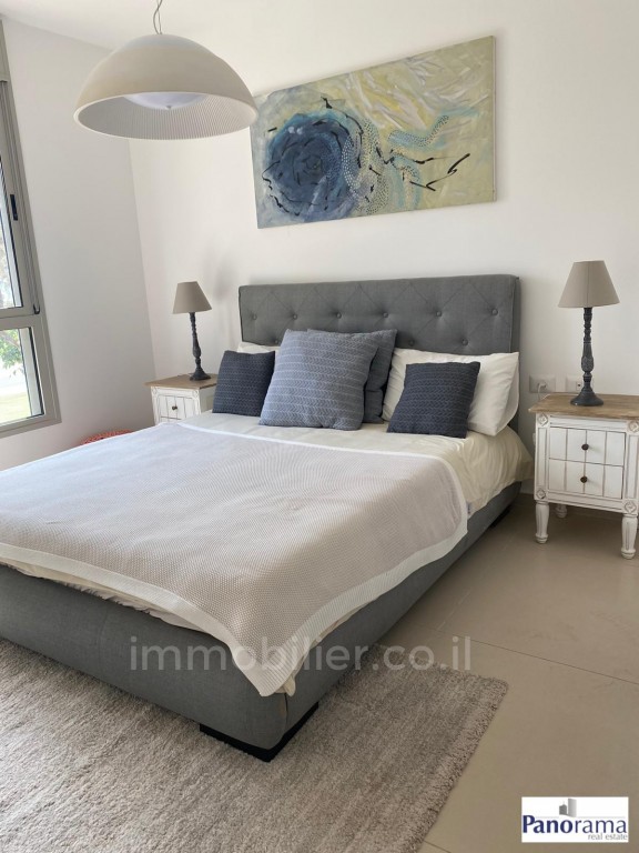 Apartamento 4 cômodos Ascalão Agamim 233-IBL-1248