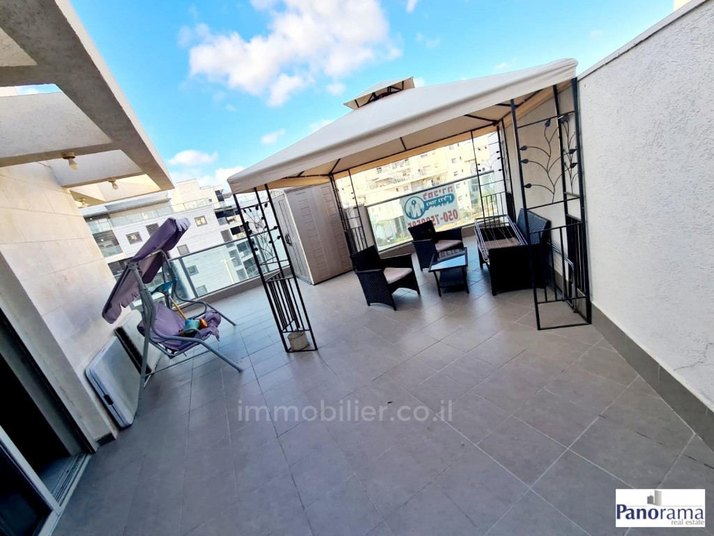 Cobertura 5 cômodos Ascalão Agamim 233-IBL-1267