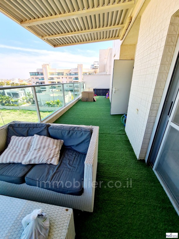 Cobertura 5 cômodos Ascalão Barnea 233-IBL-1272