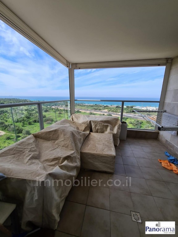 Apartamento 5 cômodos Ascalão City 233-IBL-1280