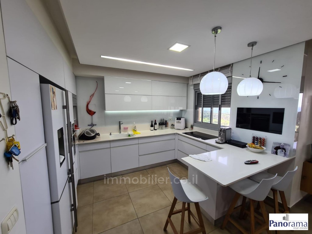 Apartamento 5 cômodos Ascalão City 233-IBL-1280