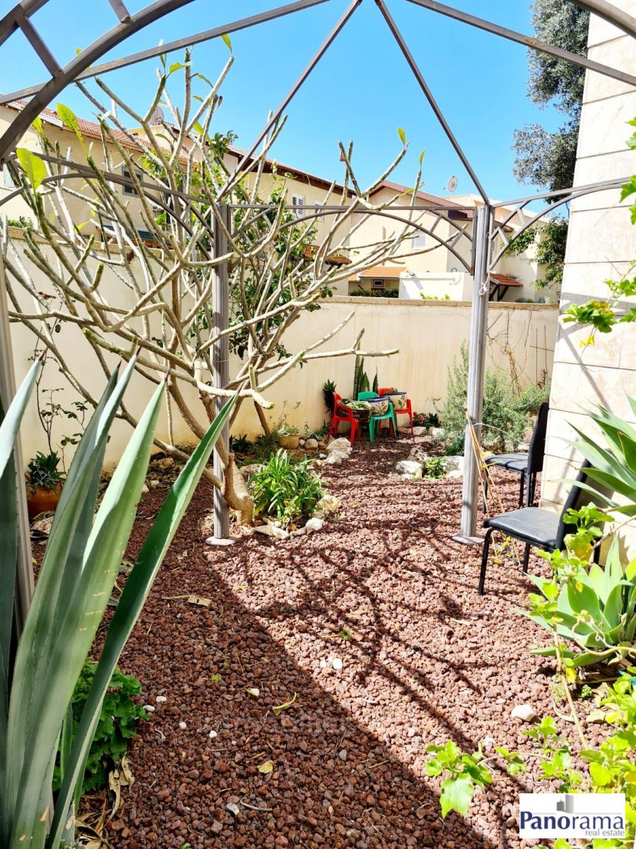 Apartamento garden 5 cômodos Ascalão Afridar 233-IBL-1285