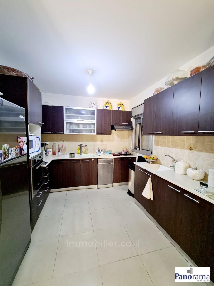 Apartamento garden 5 cômodos Ascalão Afridar 233-IBL-1285