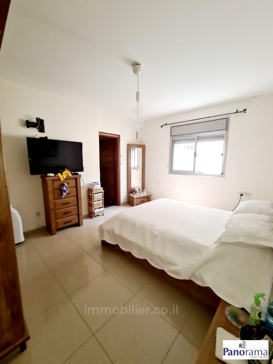 Apartamento garden 5 cômodos Ascalão Afridar 233-IBL-1285