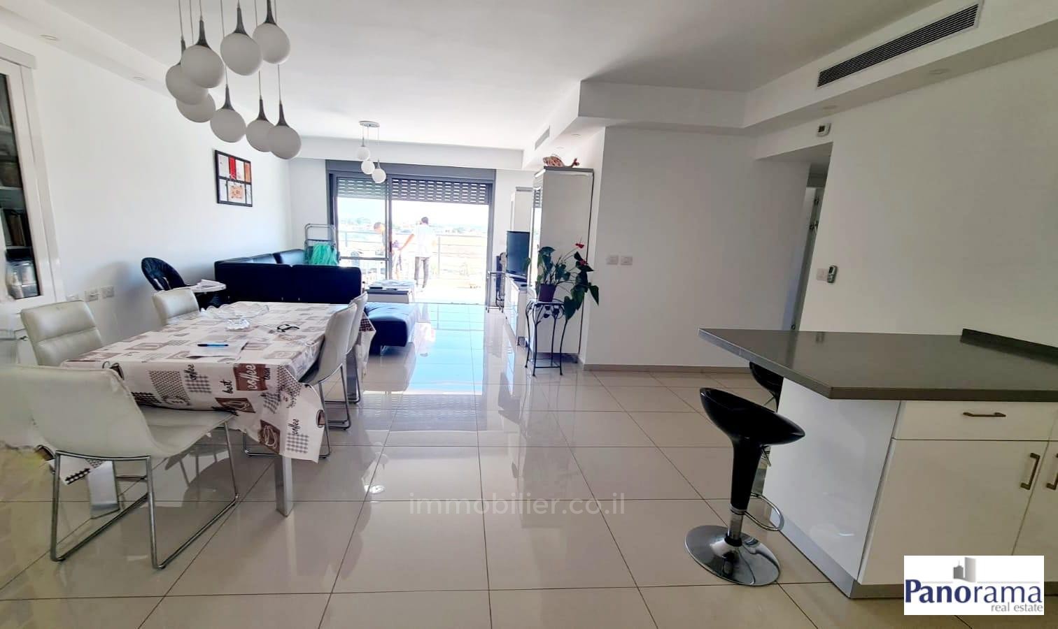 Apartamento 4 cômodos Ascalão Guivat Tsion 233-IBL-1304