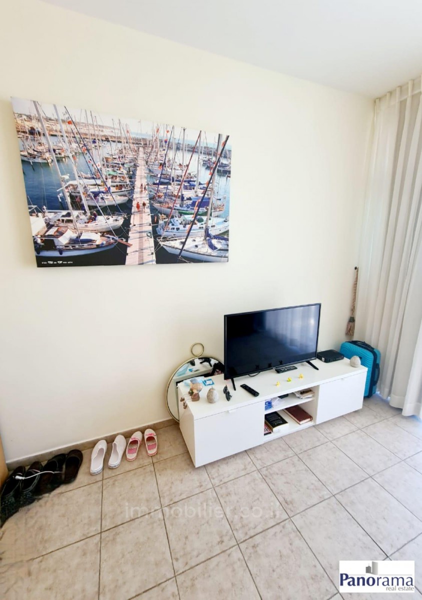 Apartamento 2 cômodos Ascalão Marina 233-IBL-1310