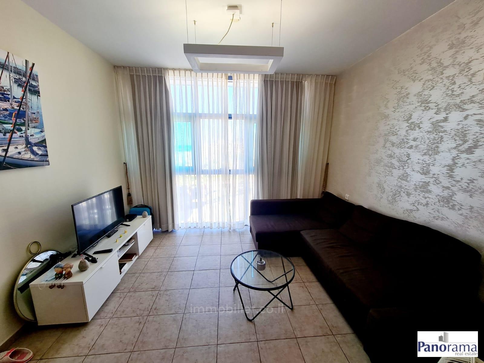 Apartamento 2 cômodos Ascalão Marina 233-IBL-1310