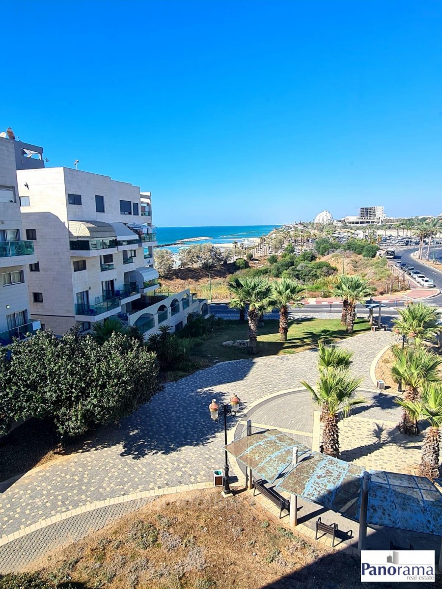 Apartamento 2 cômodos Ascalão Marina 233-IBL-1310