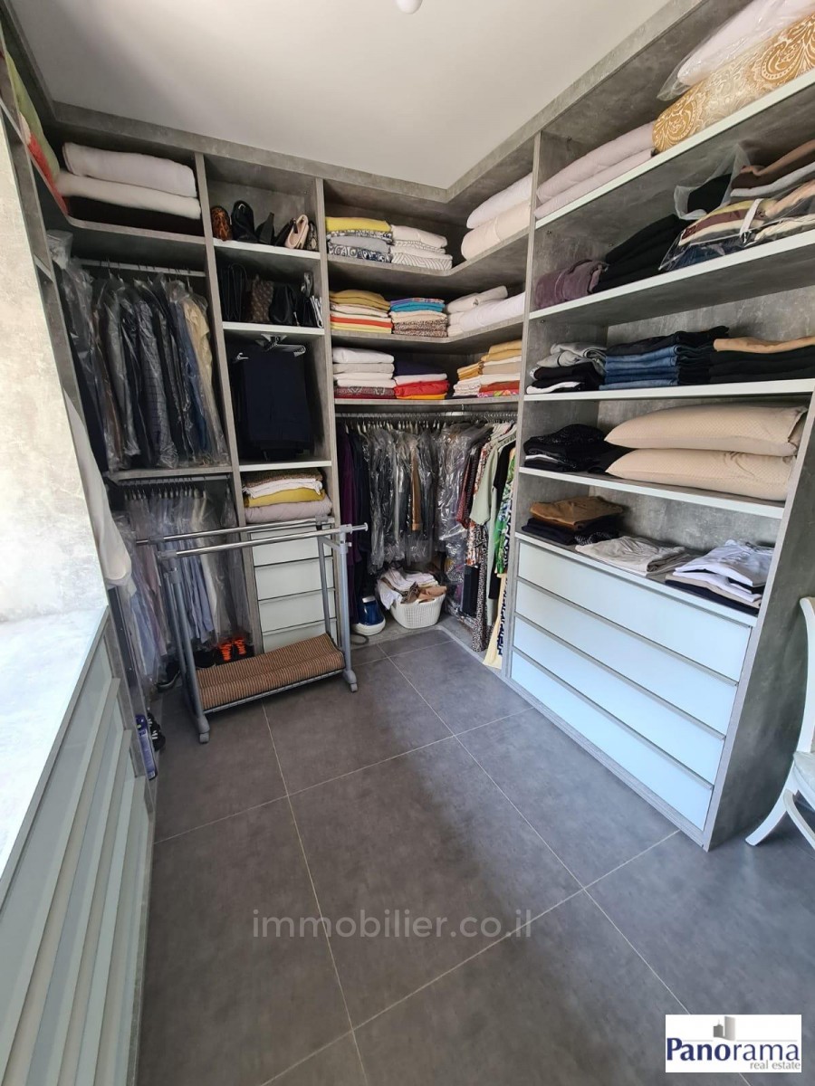 Cobertura 5 cômodos Ascalão Agamim 233-IBL-1315