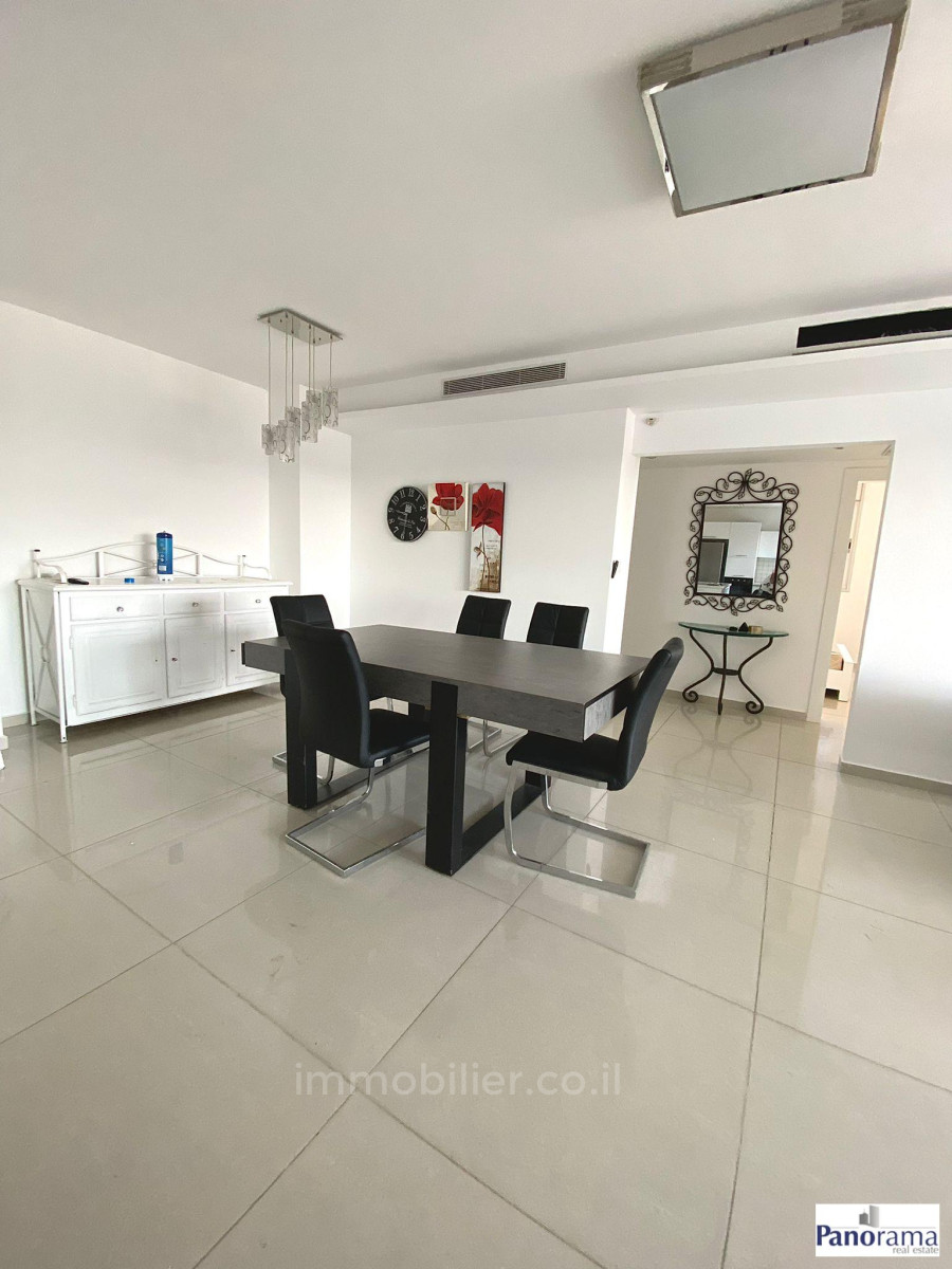Apartamento 5 cômodos Ascalão Marina 233-IBL-1341