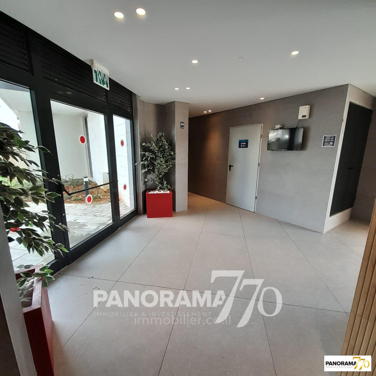 Apartamento 3 cômodos Ascalão Barnea 233-IBL-1367