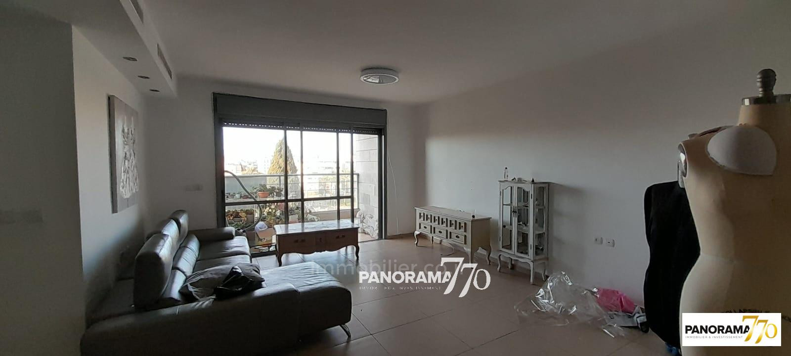 Apartamento 5 cômodos Ascalão Neve Ilan 233-IBL-1374