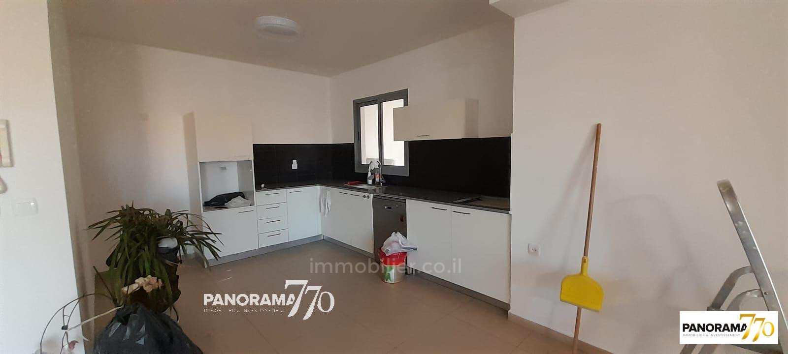 Apartamento 5 cômodos Ascalão Neve Ilan 233-IBL-1374