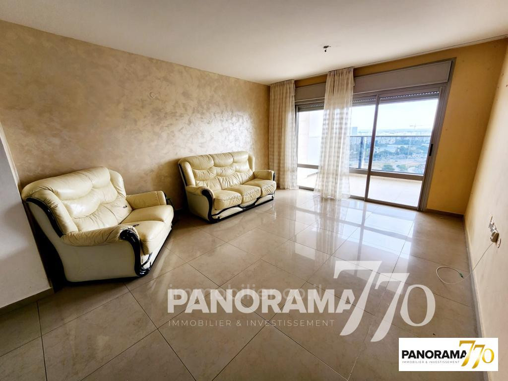 Apartamento 5 cômodos Ascalão Afridar 233-IBL-1377