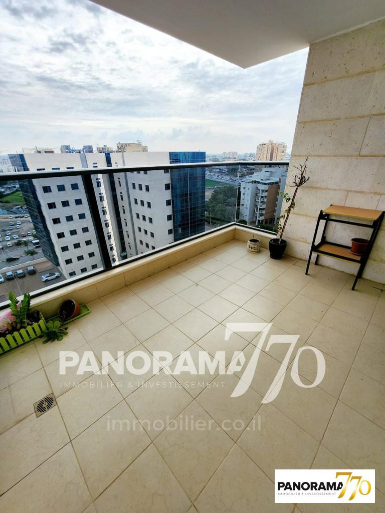 Apartamento 5 cômodos Ascalão Afridar 233-IBL-1377