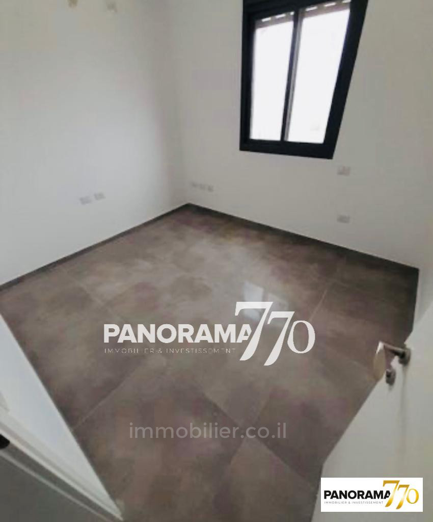 Apartamento 5 cômodos Netivot Maarav 233-IBL-1380