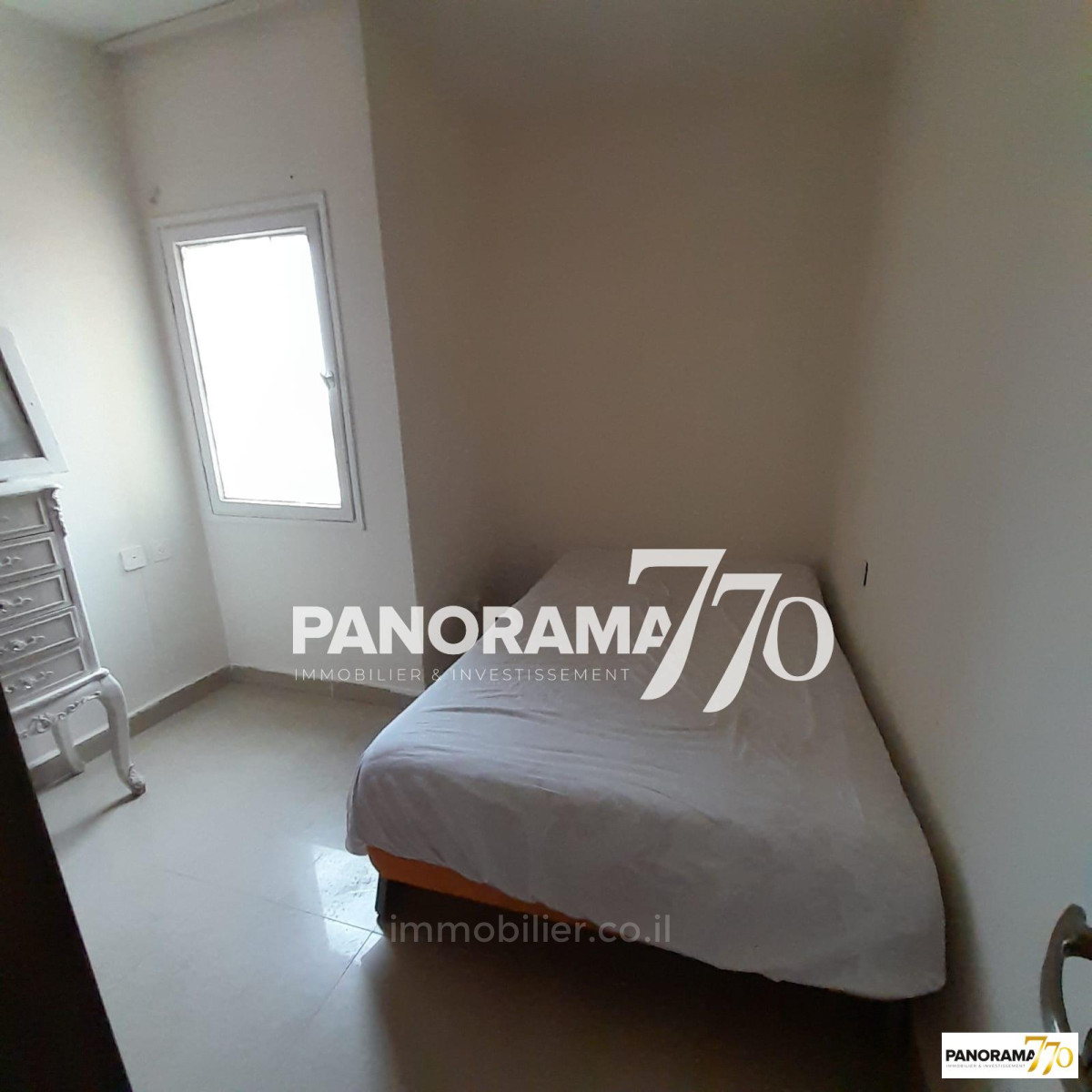 Apartamento 4 cômodos Ascalão Afridar 233-IBL-1401