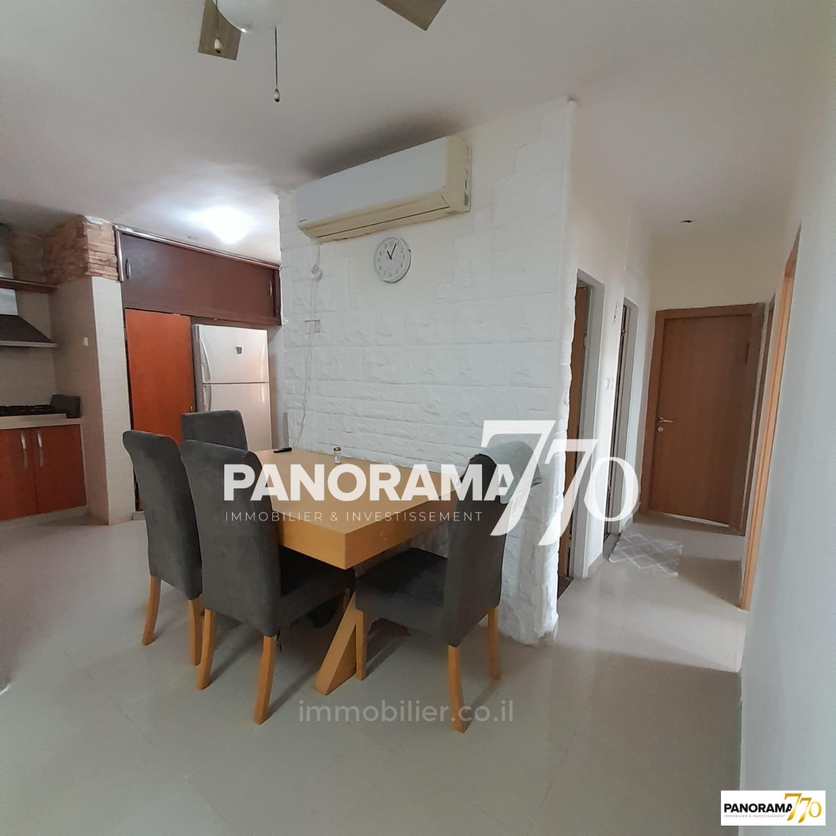Apartamento 4 cômodos Ascalão Afridar 233-IBL-1401