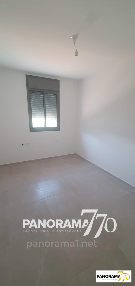 Apartamento 4 cômodos Ascalão Agamim 233-IBL-1422