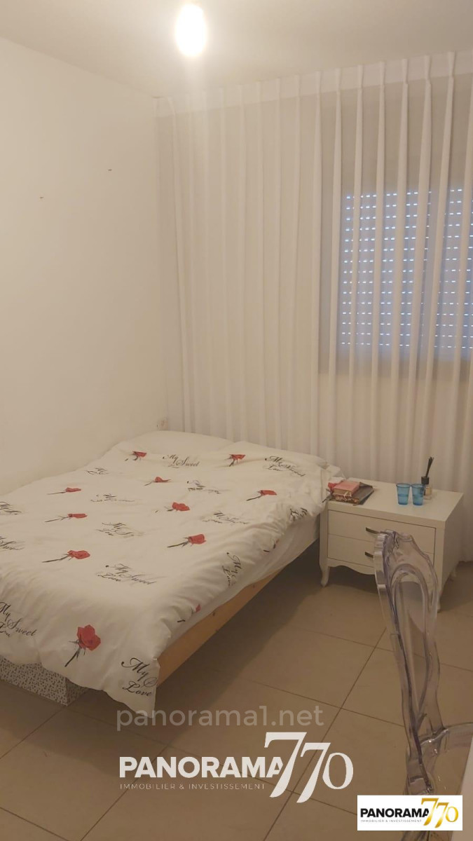 Apartamento 5 cômodos Ascalão Afridar 233-IBL-1428