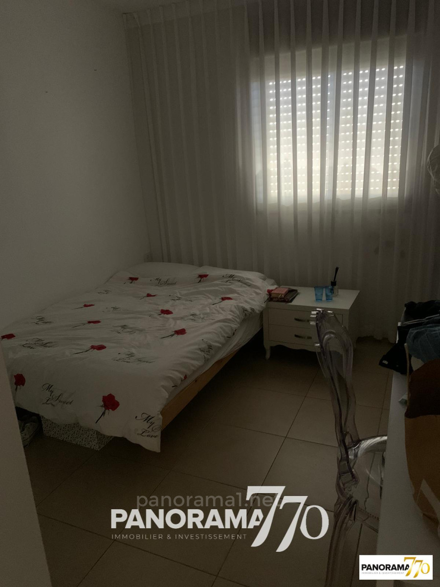 Apartamento 5 cômodos Ascalão Afridar 233-IBL-1428