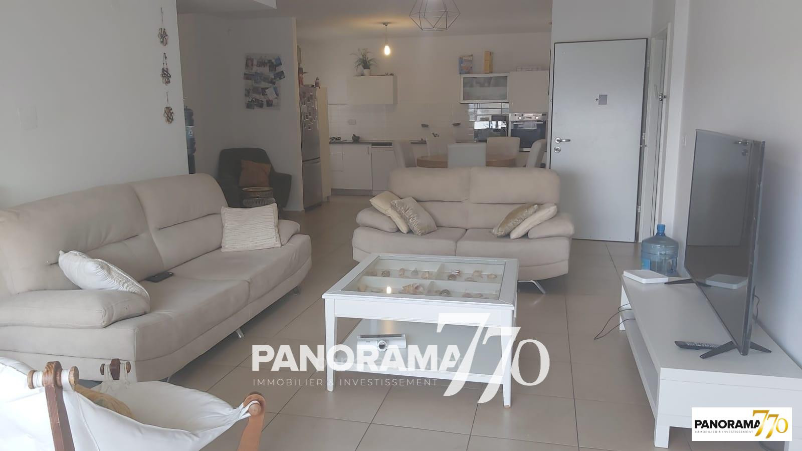 Apartamento 5 cômodos Ascalão Afridar 233-IBL-1428