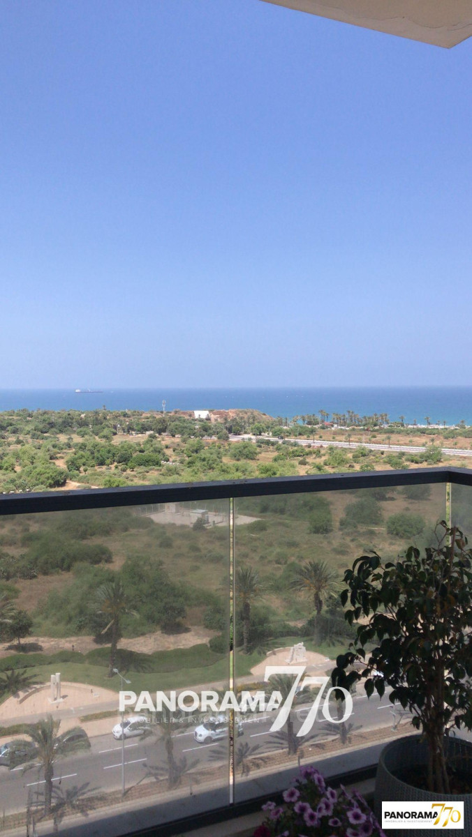 Apartamento 4 cômodos Ascalão City 233-IBL-1429
