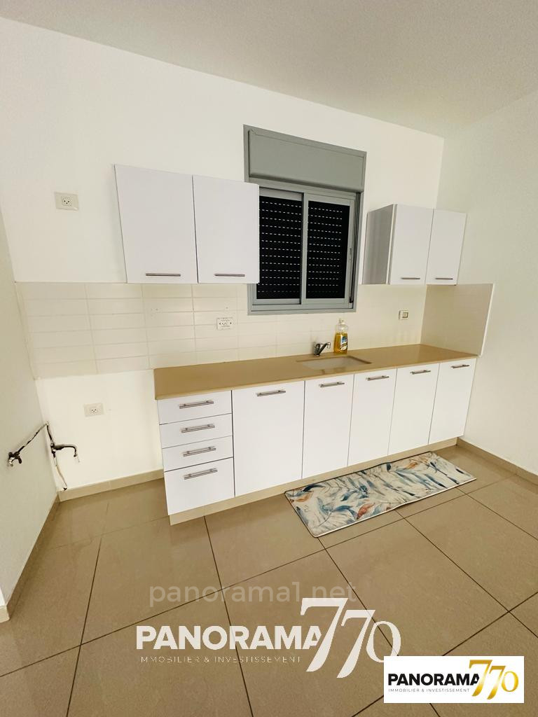 Apartamento 4 cômodos Ashdod Yud Zayin 233-IBL-1432