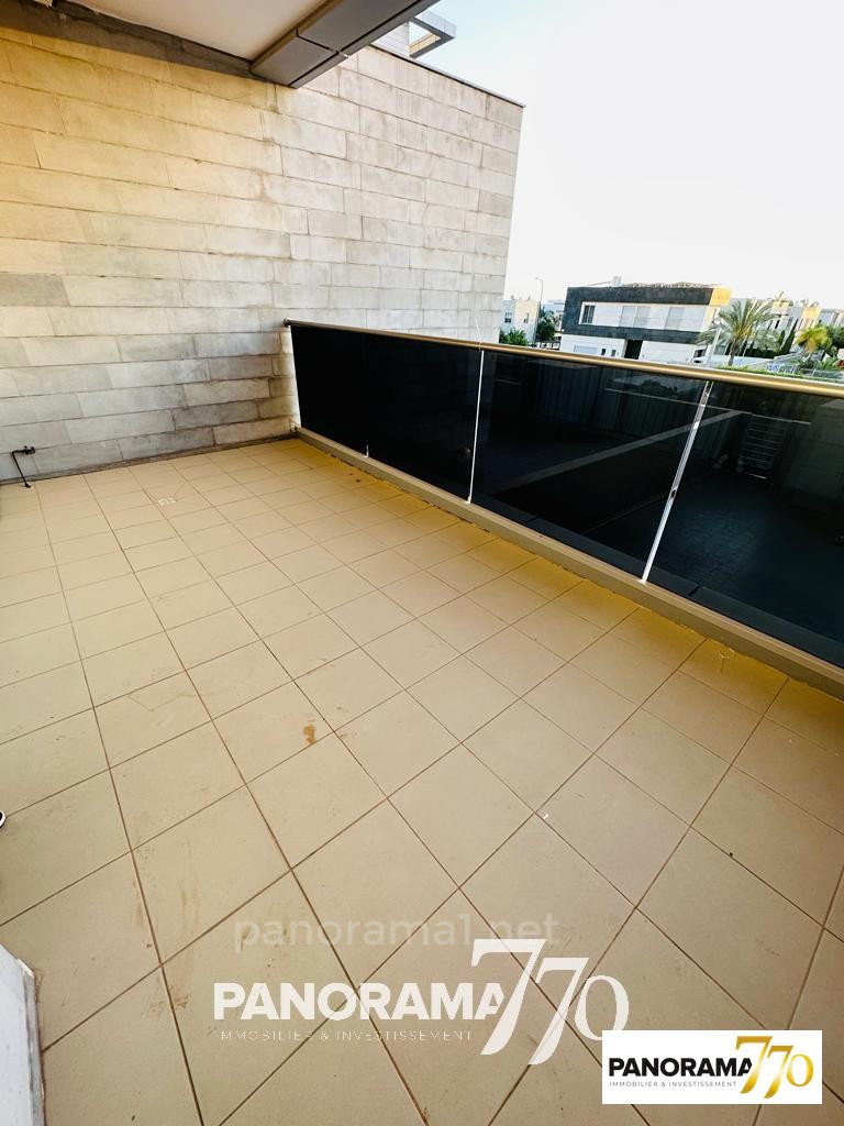 Apartamento 4 cômodos Ashdod Yud Zayin 233-IBL-1432