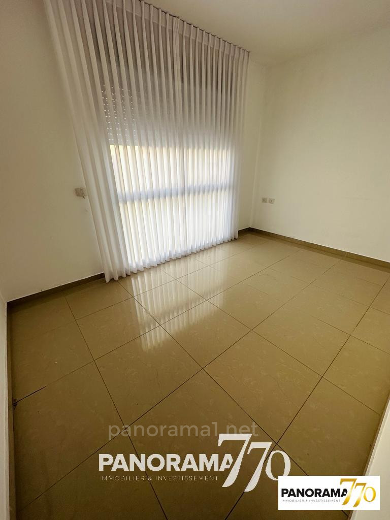 Apartamento 4 cômodos Ashdod Yud Zayin 233-IBL-1432