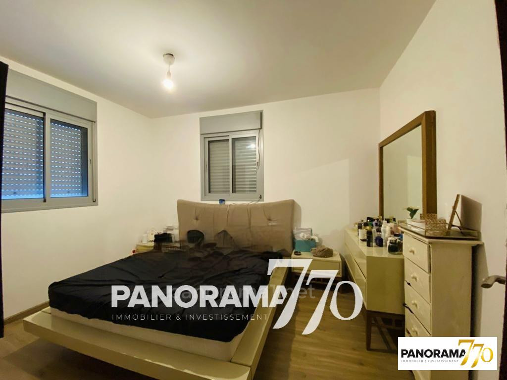 Apartamento 4 cômodos Ascalão Barnea 233-IBL-1438