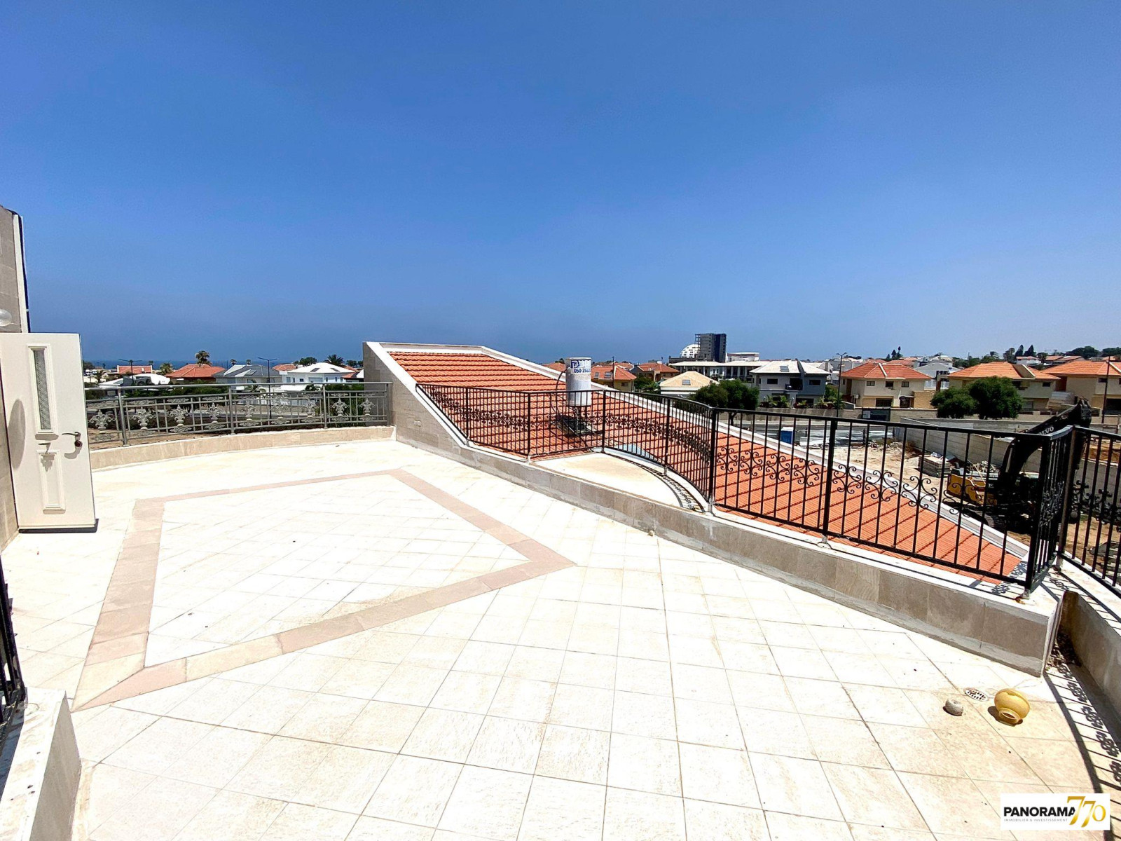 Casarão 7.5 cômodos Ascalão Barnea 233-IBL-1450