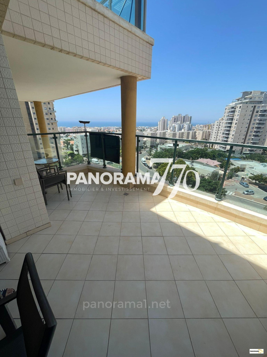 Apartamento 4 cômodos Ascalão Barnea 233-IBL-1458