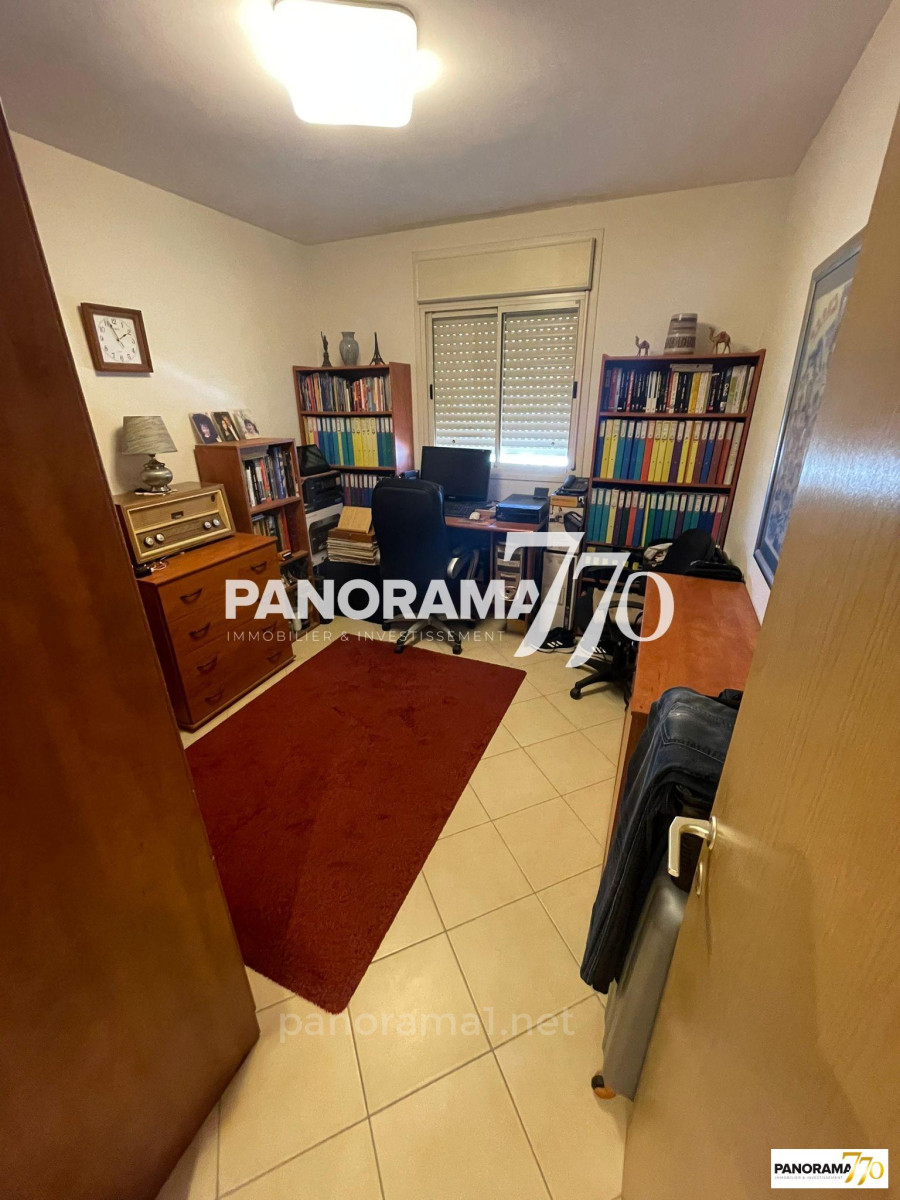 Apartamento 4 cômodos Ascalão Barnea 233-IBL-1458