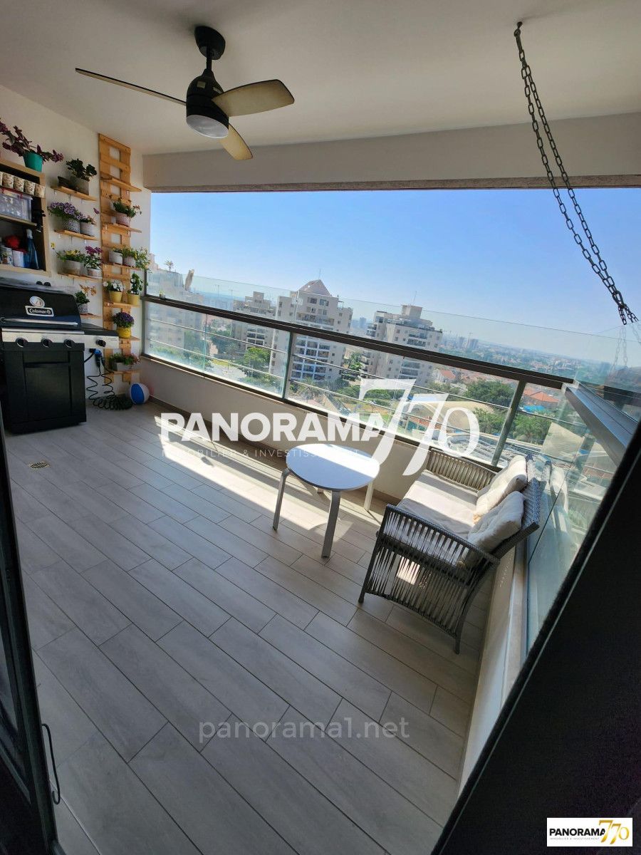 Apartamento 4 cômodos Ascalão Barnea 233-IBL-1459