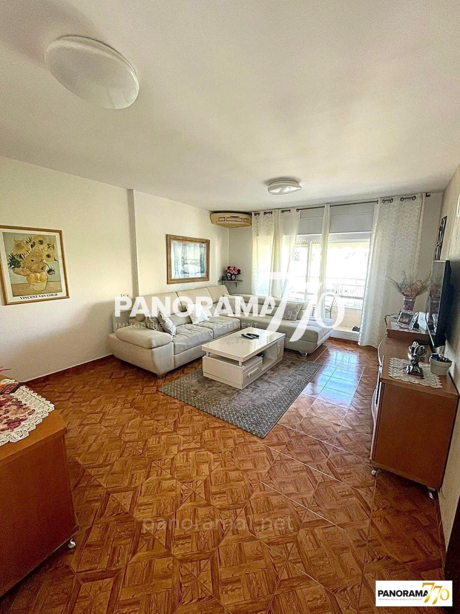 Apartamento 4 cômodos Ascalão Neve Dkalim 233-IBL-1467