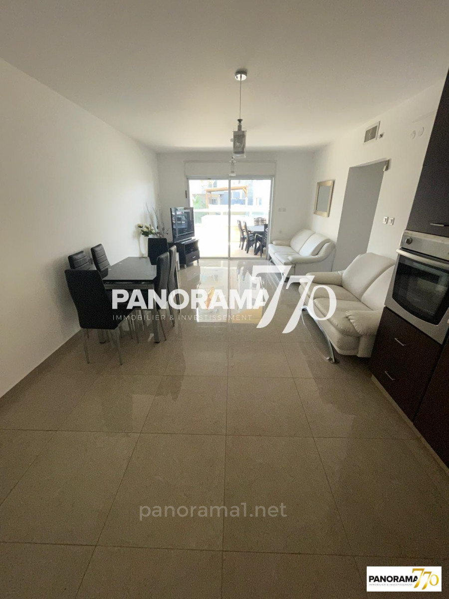 Apartamento 4 cômodos Ascalão City 233-IBL-1481