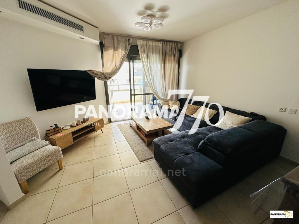 Apartamento 4 cômodos Ashdod City 233-IBL-1482