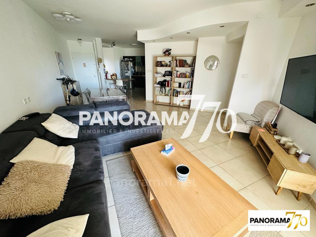 Apartamento 4 cômodos Ashdod City 233-IBL-1482