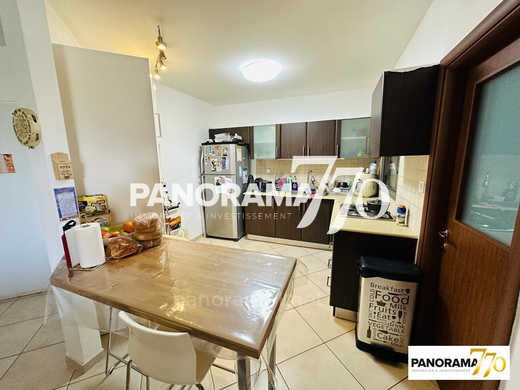 Apartamento 4 cômodos Ashdod City 233-IBL-1482